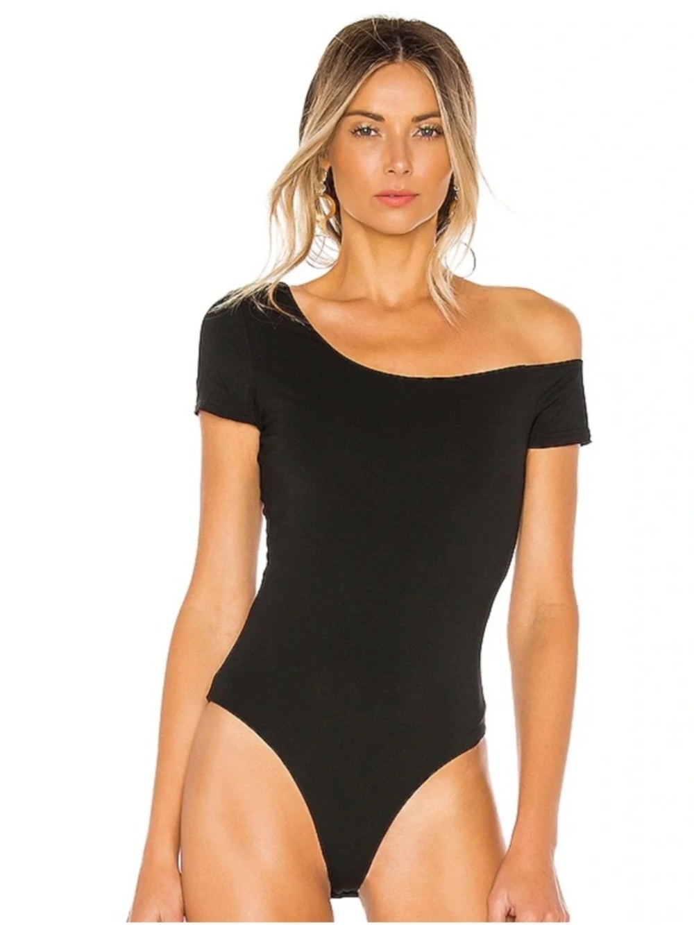 Superdown Felicia Asymmetrical Short Sleeve Off The Shoulder Black Bodysuit